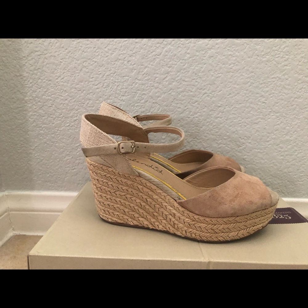 Splendid Wedges